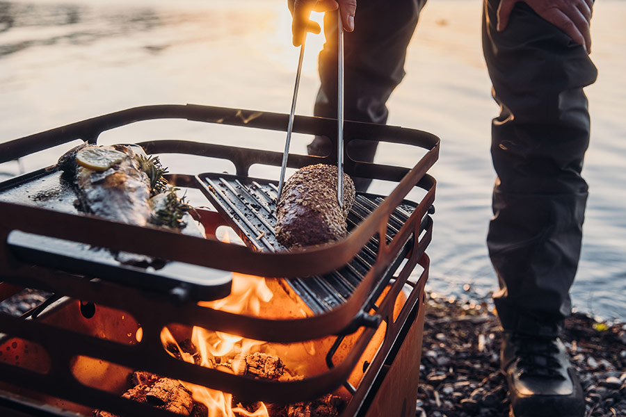 Rapp-Wohnkonzepte-_CUBE-Feuerschale-Grill-Buehl